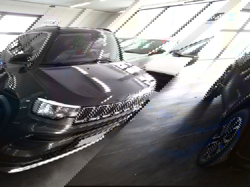 Jeep Compass usata a Lucca (5)