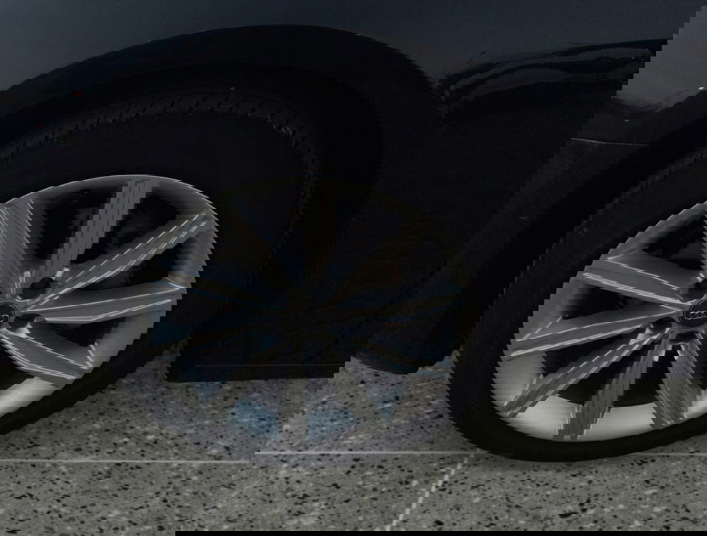 Audi A6 Avant usata a Bari (13)