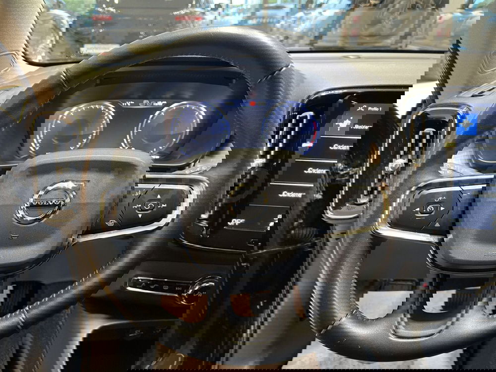 Volvo XC40 usata a Forlì-Cesena (17)