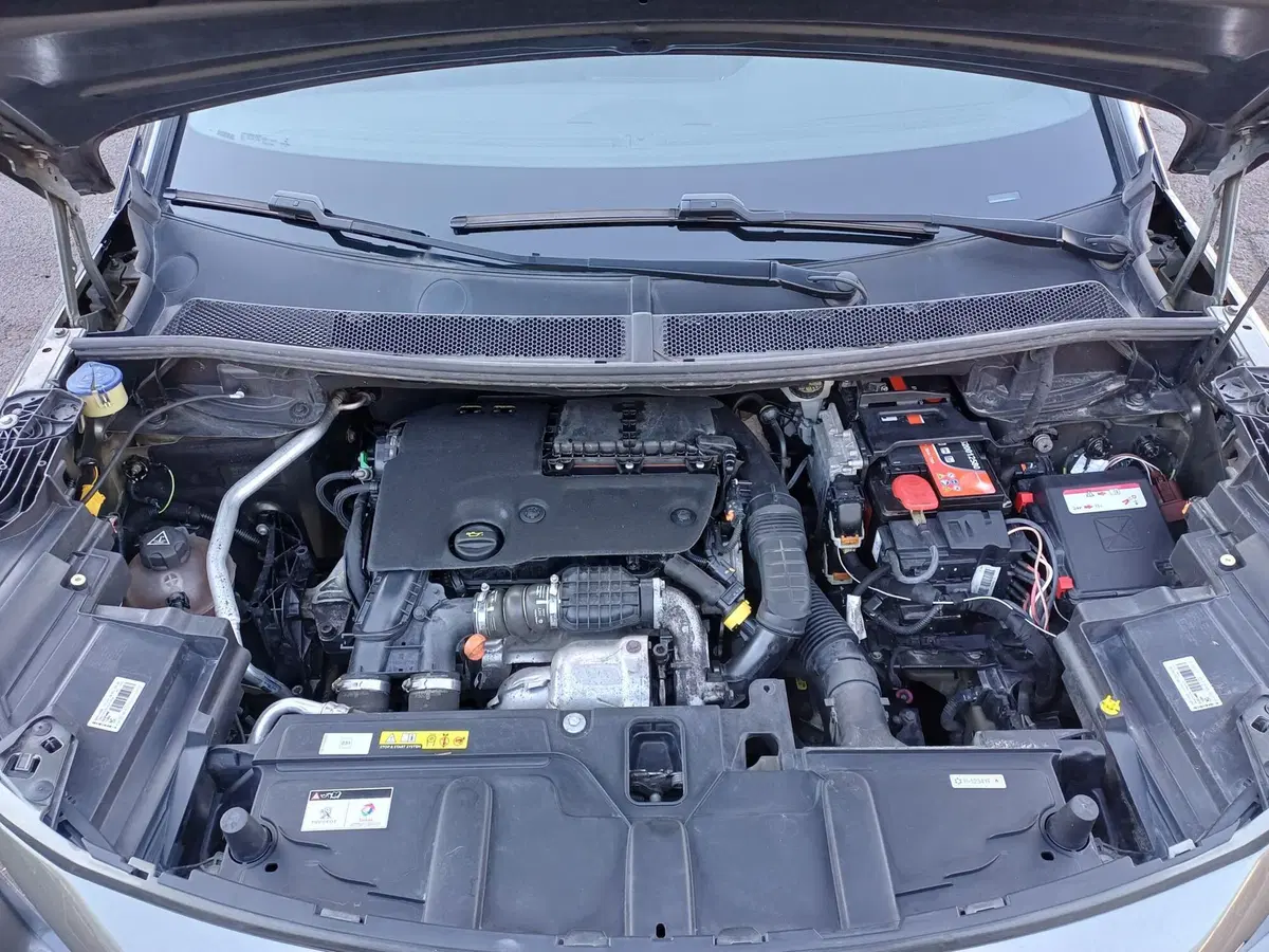 Peugeot 3008 usata a Modena (18)