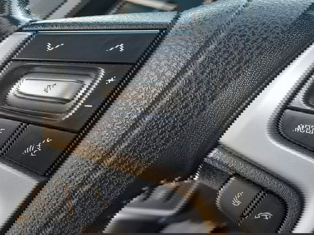 Toyota Land Cruiser usata a L'Aquila (16)