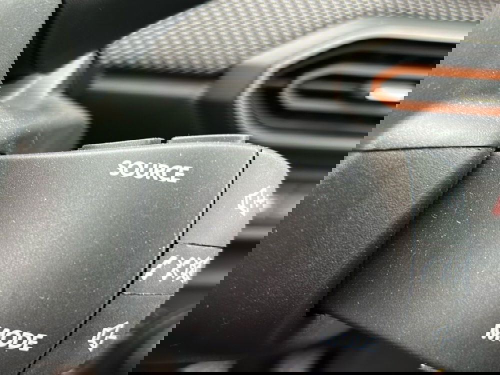 Dacia Sandero usata a Roma (14)