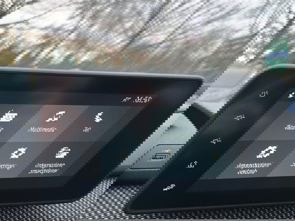 Dacia Sandero usata a Roma (17)