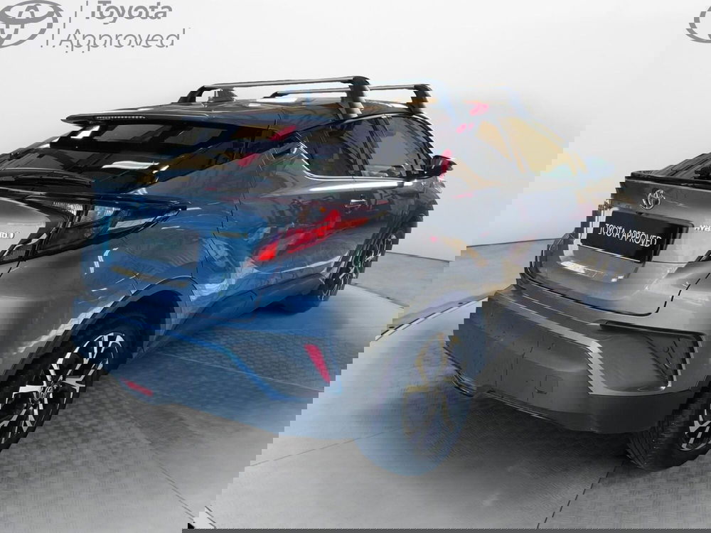 Toyota Toyota C-HR usata a Reggio Calabria (4)