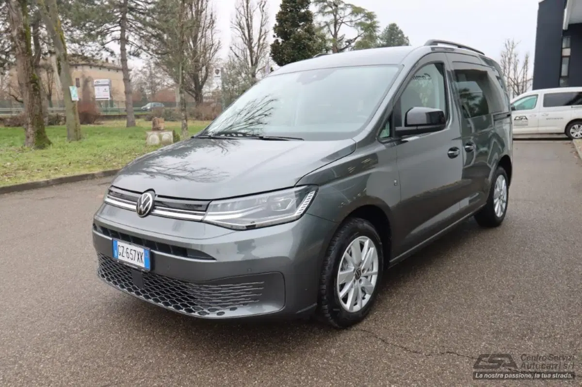 Volkswagen Caddy usata a Bologna (3)