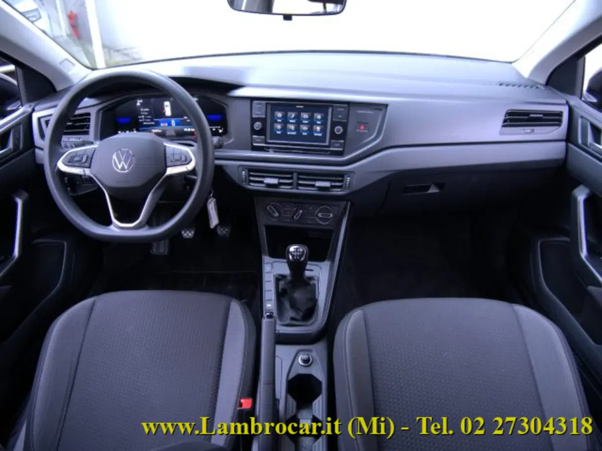 Volkswagen Taigo usata a Milano (2)