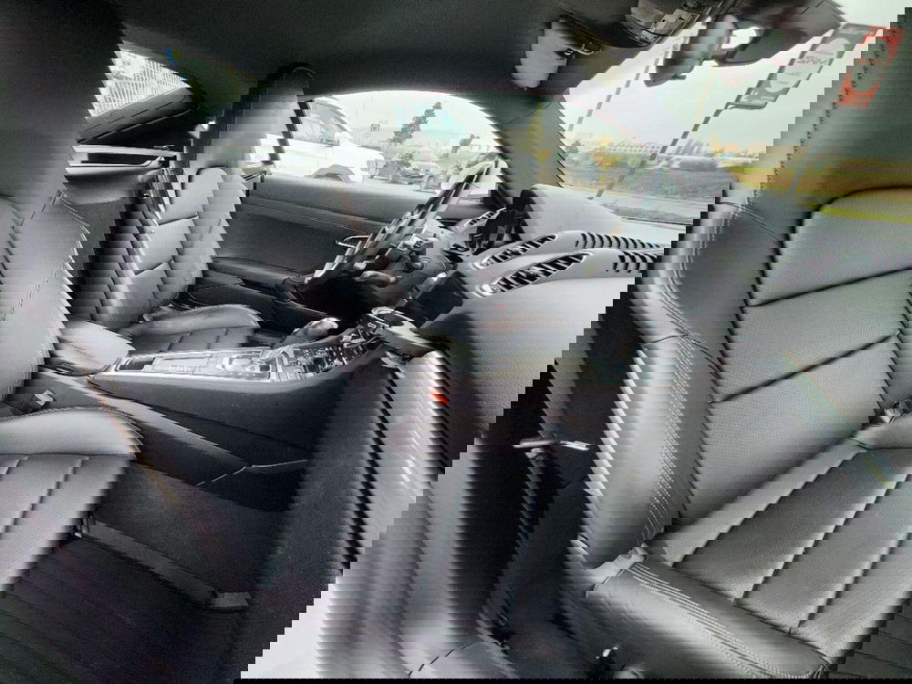 Porsche 718 Cayman  usata a Milano (14)