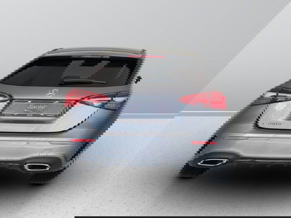 Mercedes-Benz Classe A Sedan usata a Teramo (4)