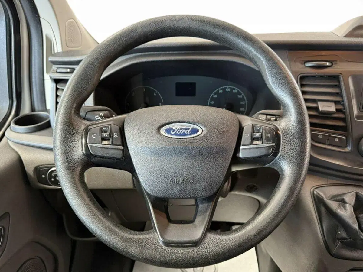 Ford Transit Custom Furgone usata a Monza e Brianza (7)