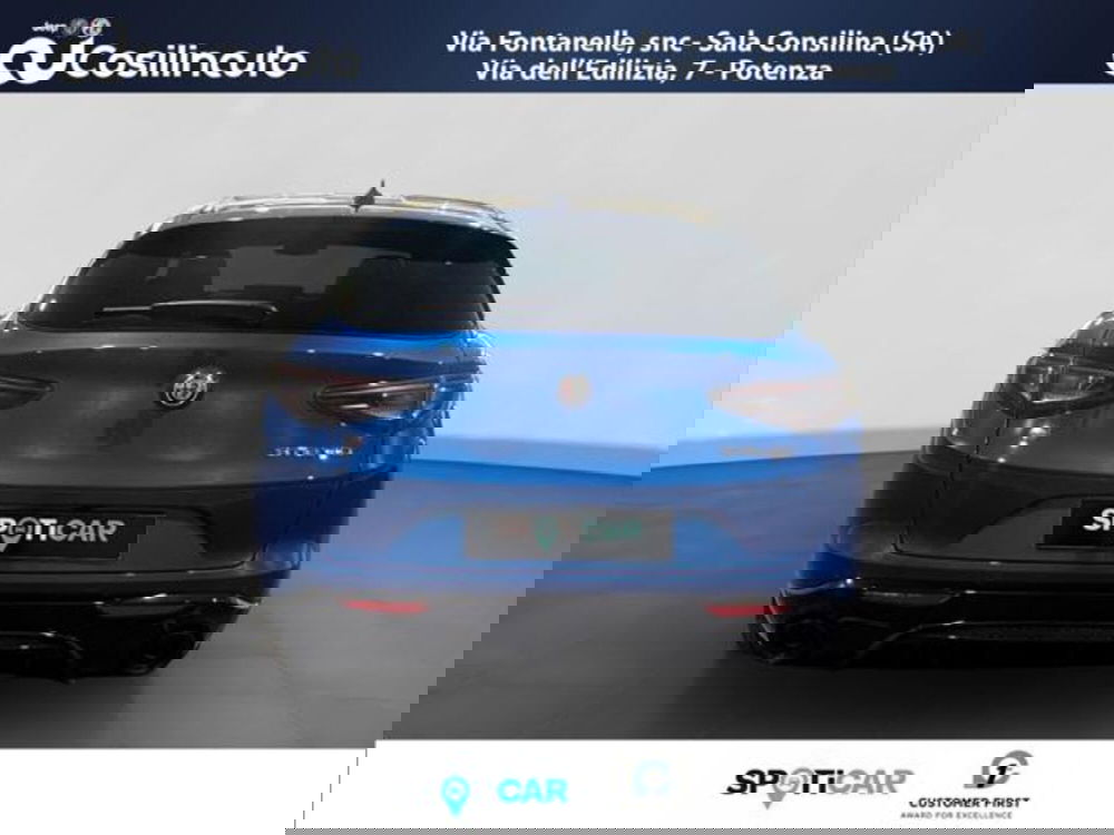 Alfa Romeo Stelvio usata a Salerno (4)