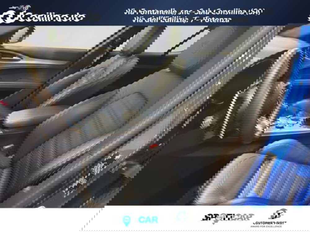 Alfa Romeo Stelvio usata a Salerno (9)