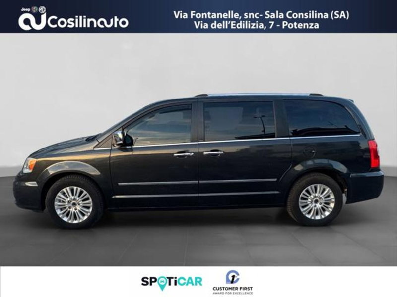 Lancia Voyager usata a Salerno (2)