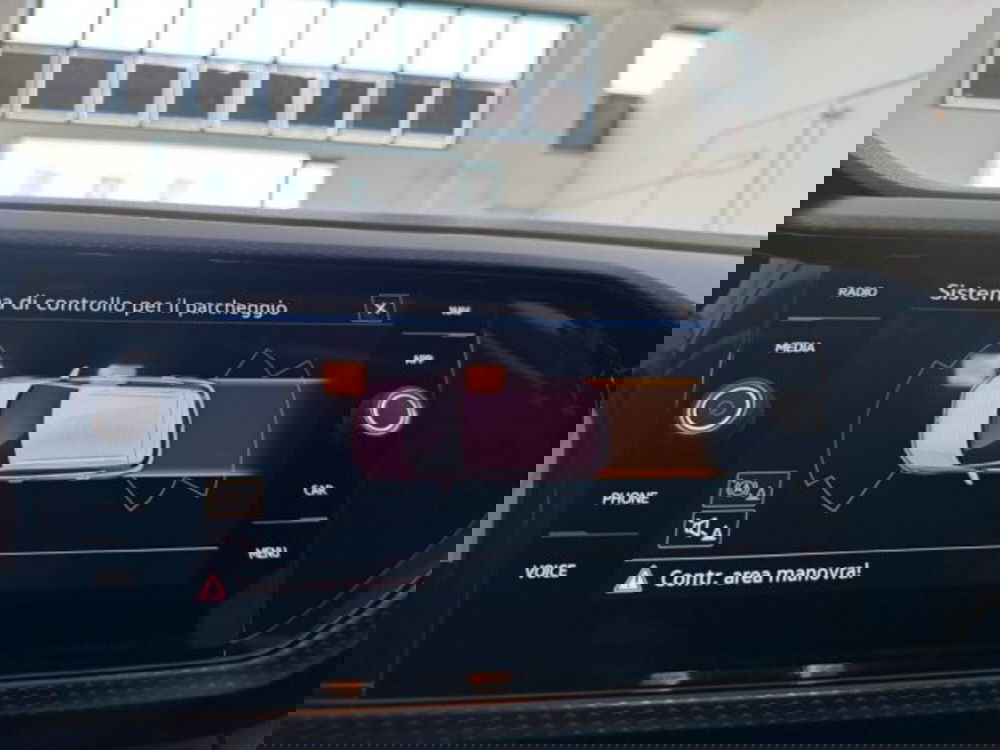 Volkswagen T-Cross usata a Cuneo (12)