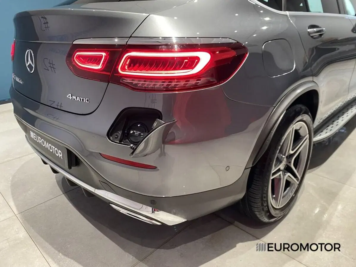 Mercedes-Benz GLC SUV usata a Bari (10)