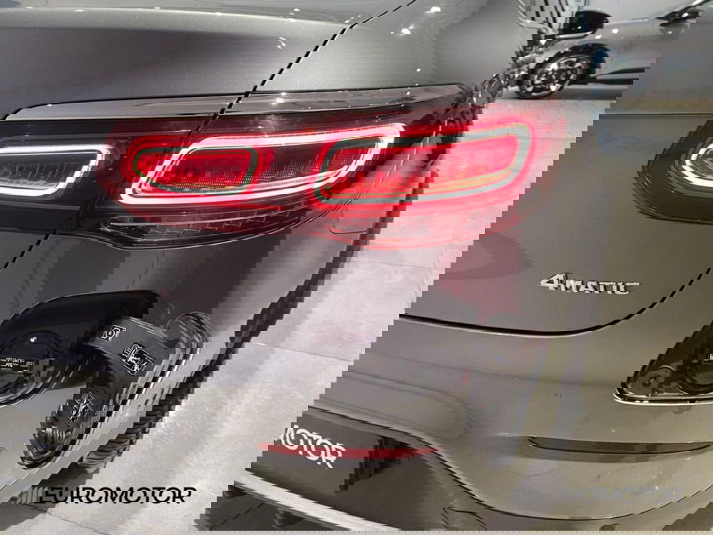 Mercedes-Benz GLC SUV usata a Bari (11)