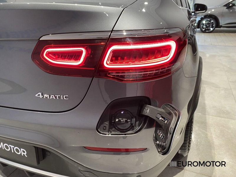 Mercedes-Benz GLC SUV usata a Bari (11)