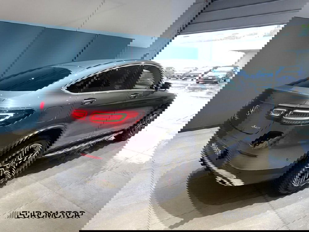 Mercedes-Benz GLC SUV usata a Bari (9)