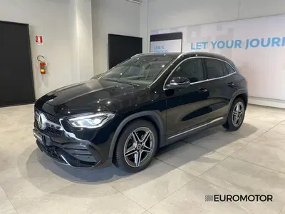 Mercedes-Benz GLA SUV 180 d Automatic Premium del 2022 usata a Modugno