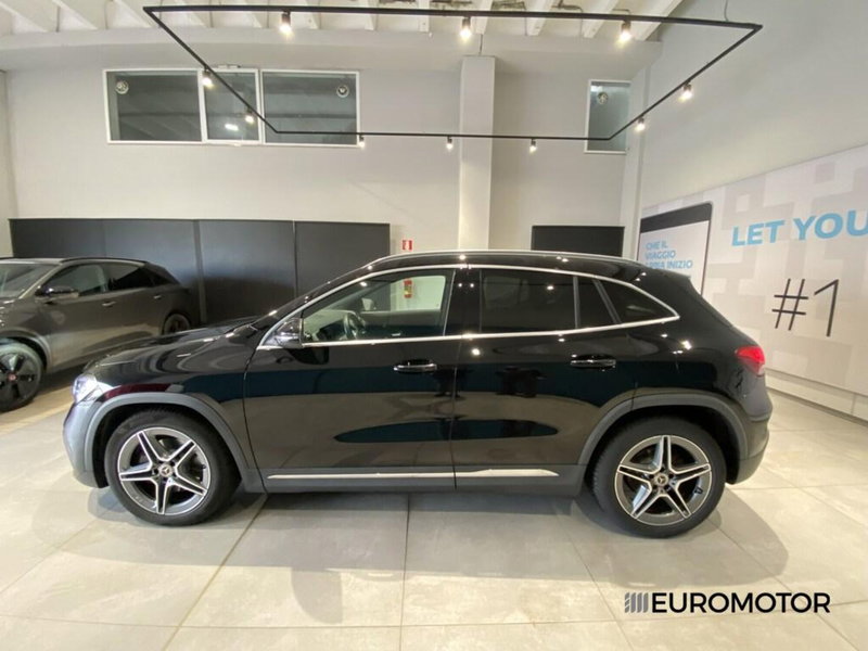 Mercedes-Benz GLA SUV usata a Bari (13)