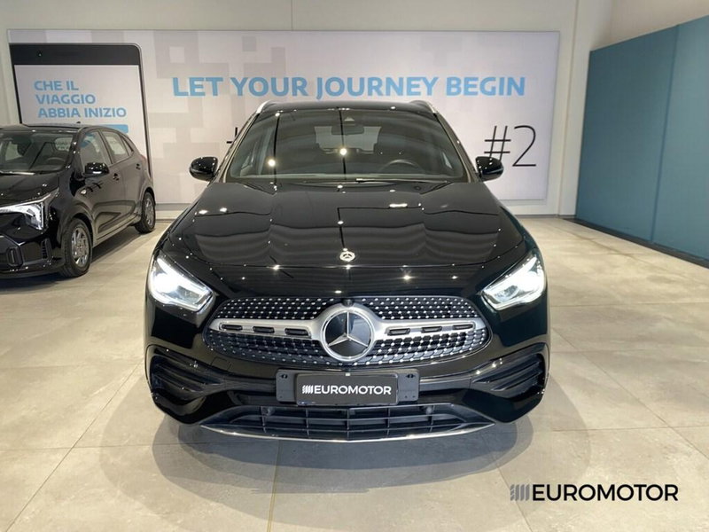 Mercedes-Benz GLA SUV usata a Bari (2)
