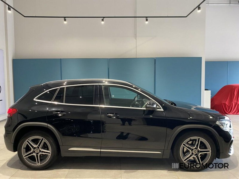 Mercedes-Benz GLA SUV usata a Bari (8)