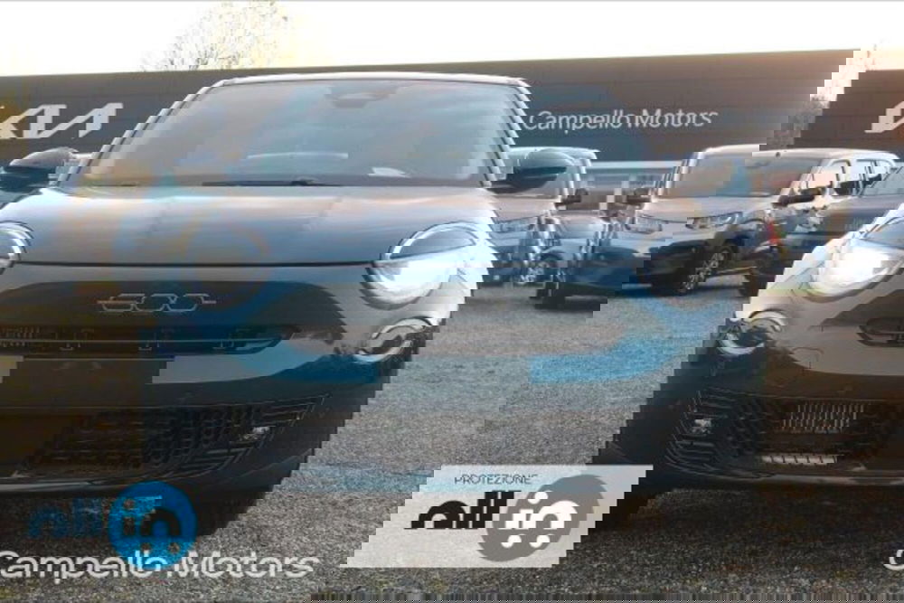 Fiat 600 nuova a Venezia (2)