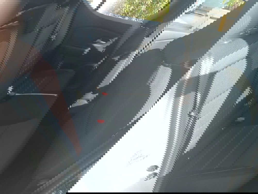 Dacia Sandero nuova a Bari (15)