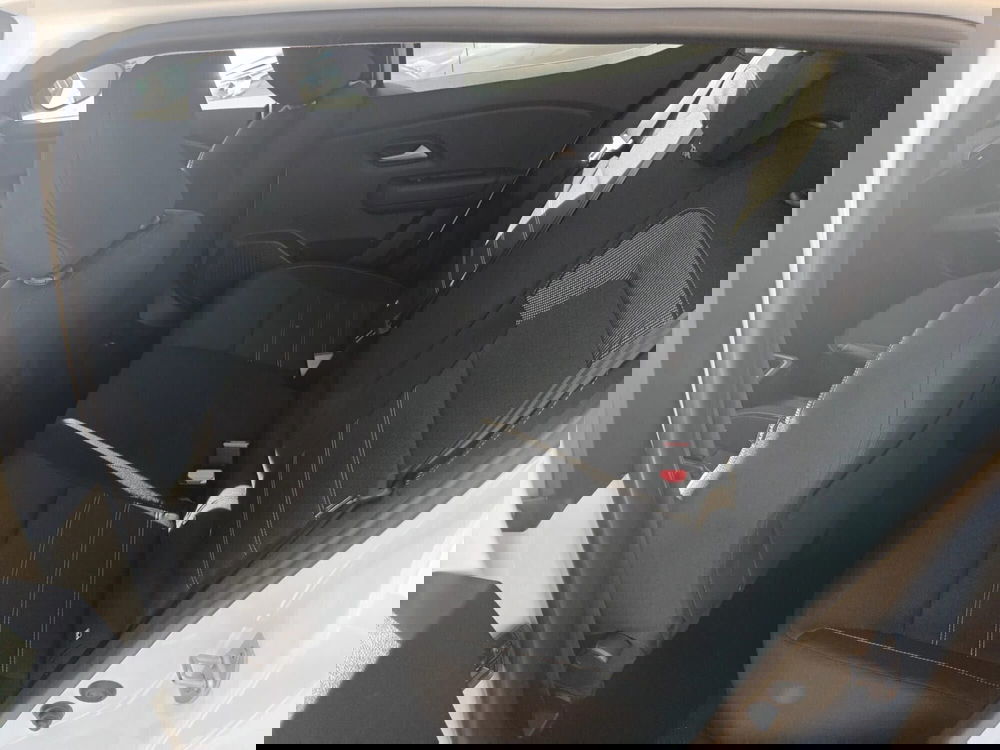 Dacia Sandero nuova a Bari (16)