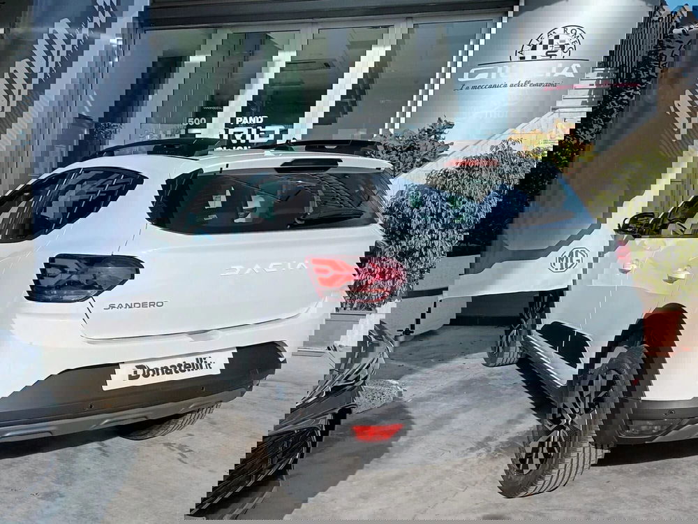 Dacia Sandero nuova a Bari (18)