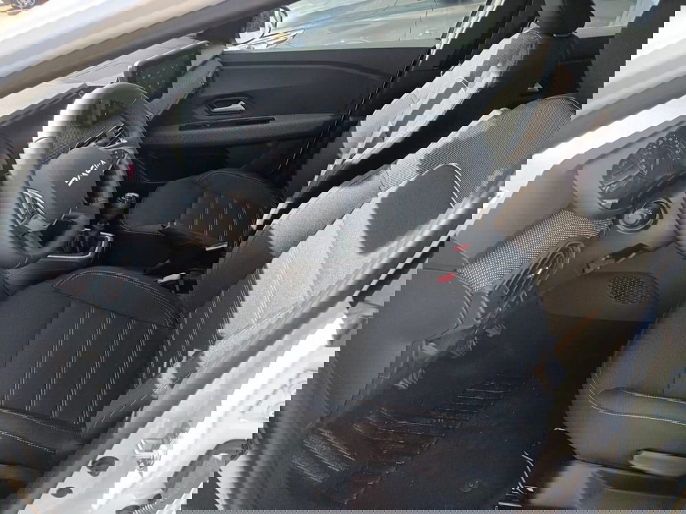 Dacia Sandero nuova a Bari (7)