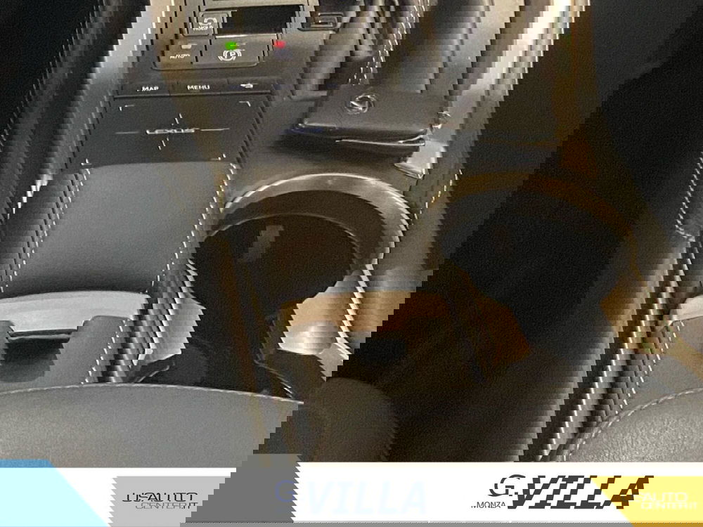 Lexus NX usata a Milano (10)