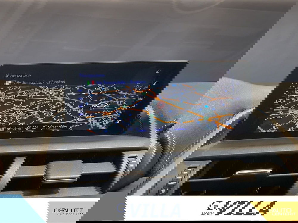 Lexus NX usata a Milano (11)