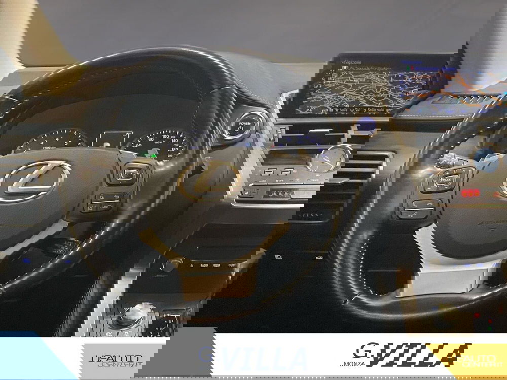 Lexus NX usata a Milano (9)