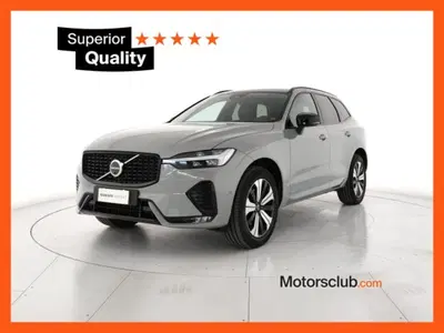 Volvo XC60 B5 AWD automatico Ultimate Dark del 2025 usata a Modena