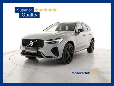 Volvo XC60 B5 AWD automatico Ultimate Dark del 2025 usata a Modena