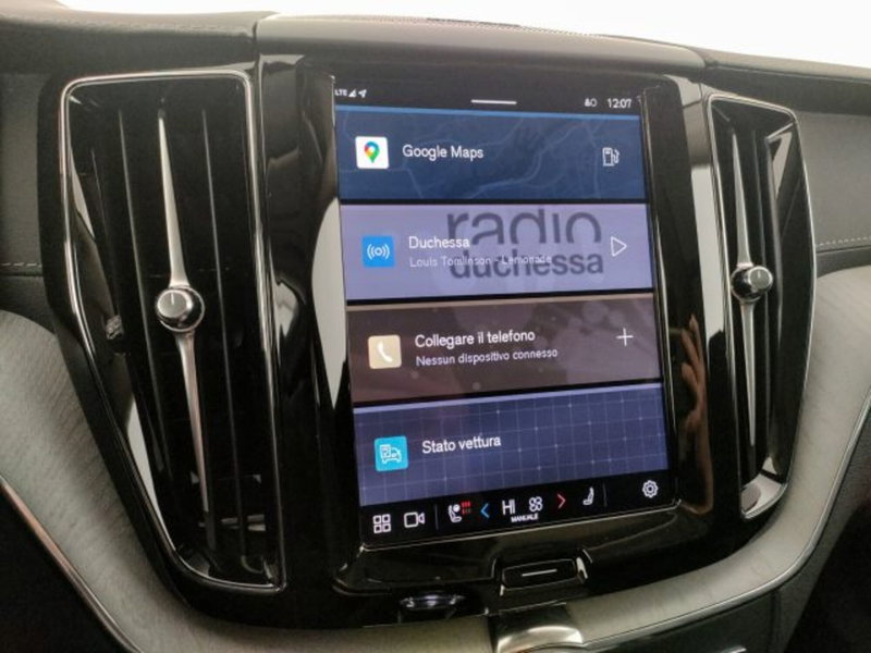 Volvo XC60 usata a Modena (11)