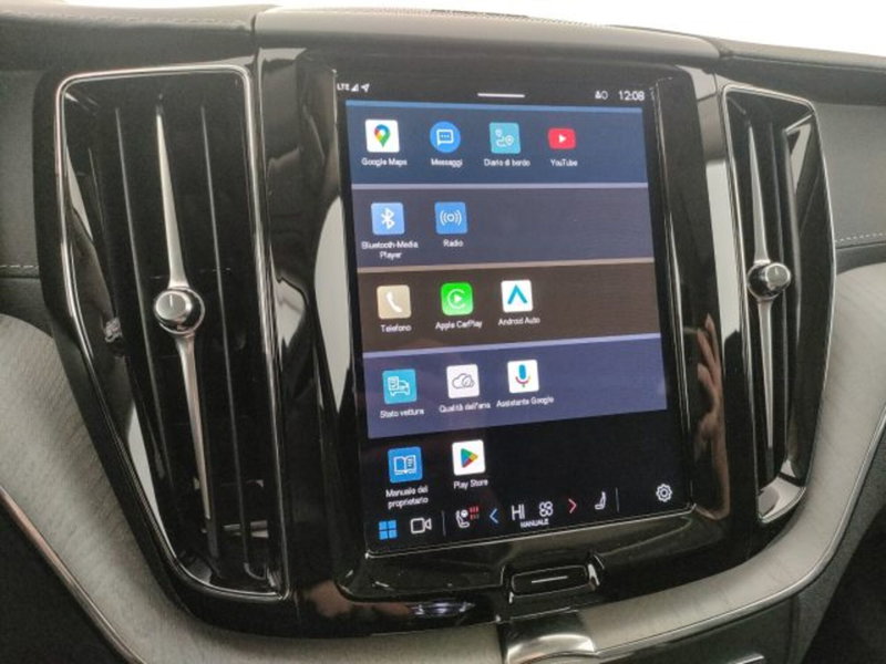 Volvo XC60 usata a Modena (12)