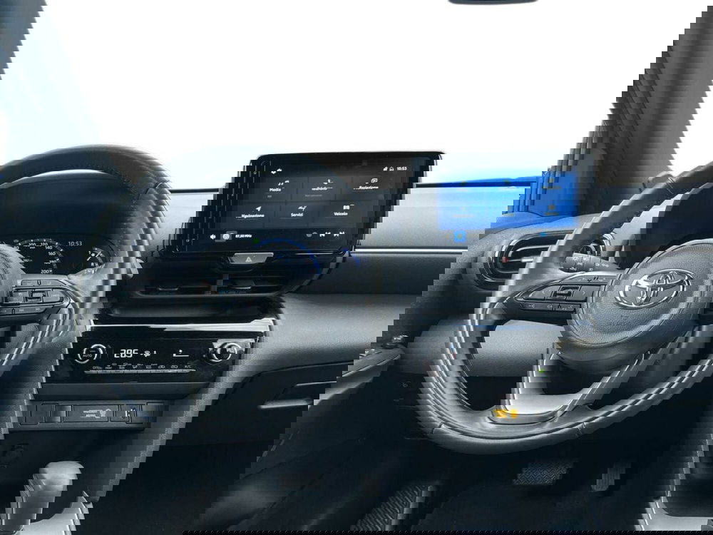 Toyota Yaris Cross usata a Sondrio (8)