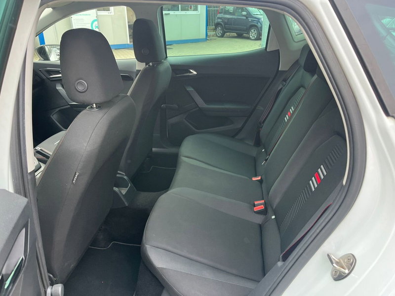 SEAT Ibiza usata a Milano (15)