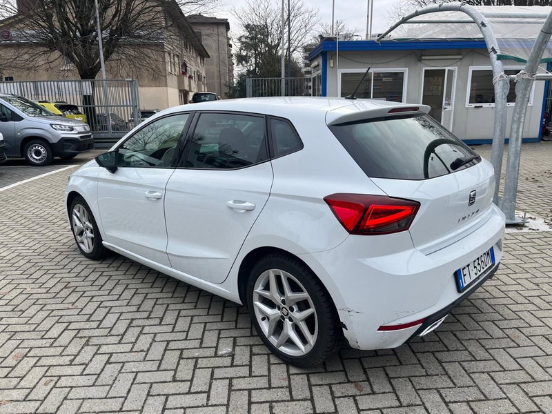 SEAT Ibiza usata a Milano (9)