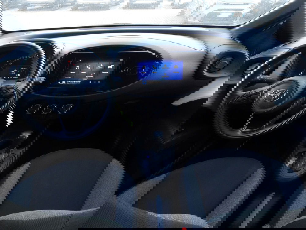 Toyota Aygo X usata a Treviso (12)