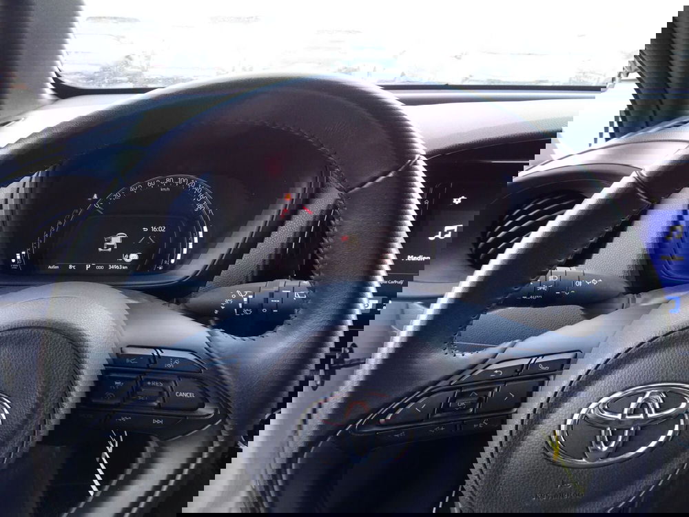 Toyota Aygo X usata a Treviso (13)