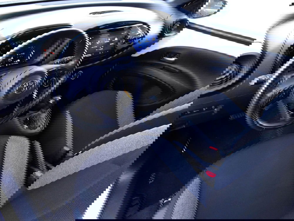 Toyota Aygo X usata a Treviso (8)