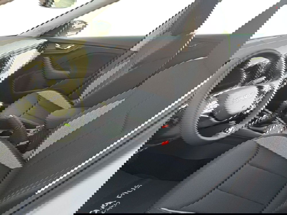 Skoda Kamiq nuova a Prato (10)