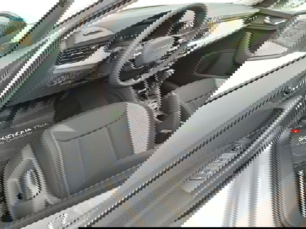 Skoda Kamiq nuova a Prato (11)