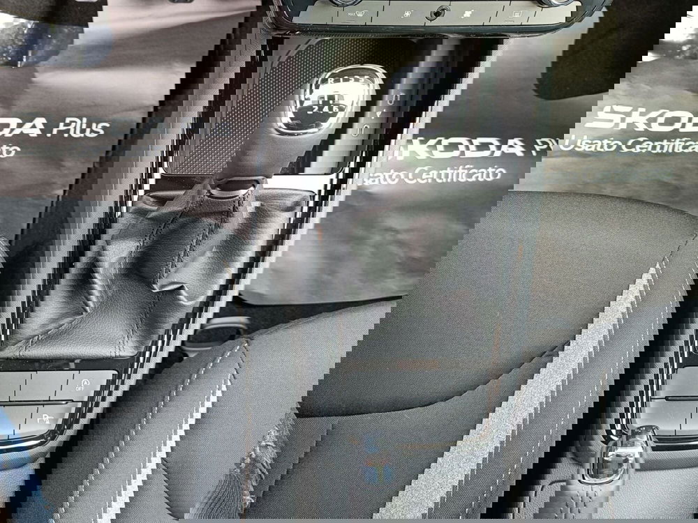 Skoda Kamiq nuova a Prato (15)