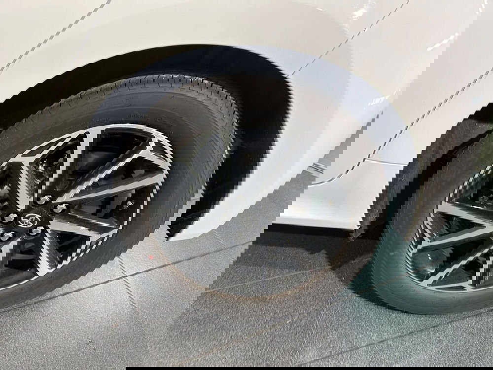 Toyota Yaris usata a Milano (15)