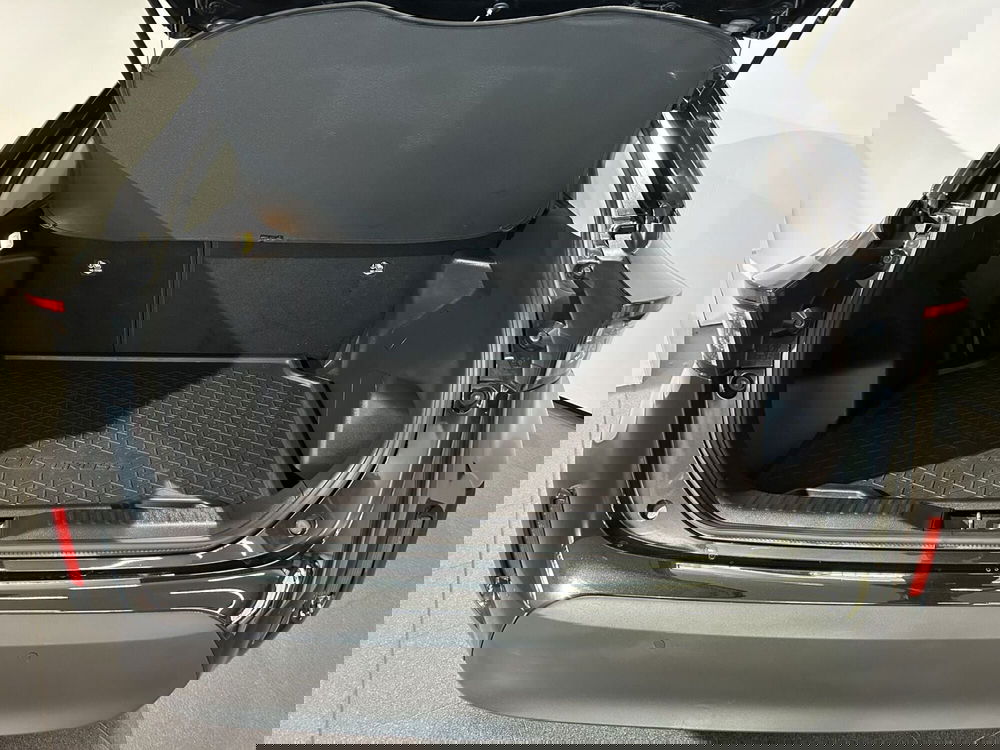 Toyota Yaris Cross usata a Milano (11)