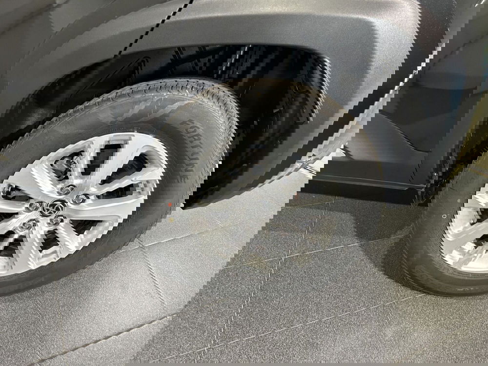 Toyota Yaris Cross usata a Milano (15)