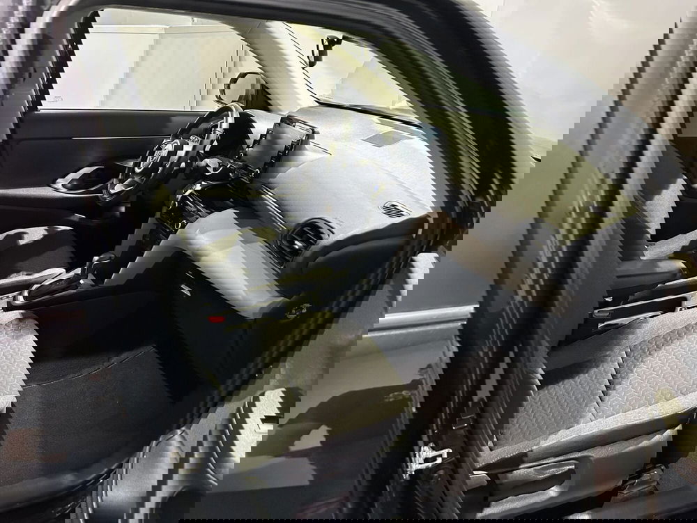 Toyota Yaris Cross usata a Milano (6)